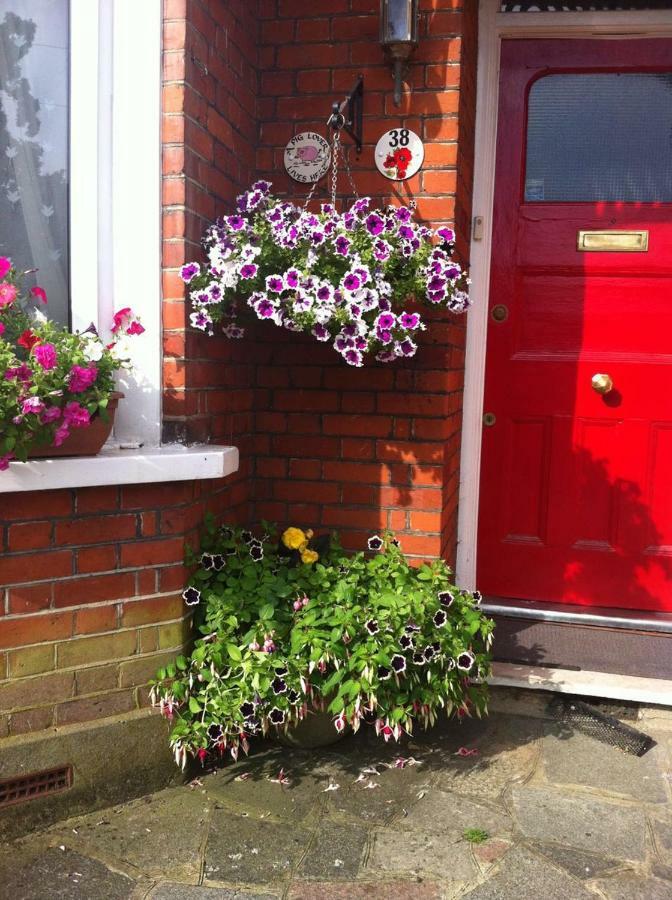 38 Whitehall Road Harrow on the Hill Eksteriør bilde